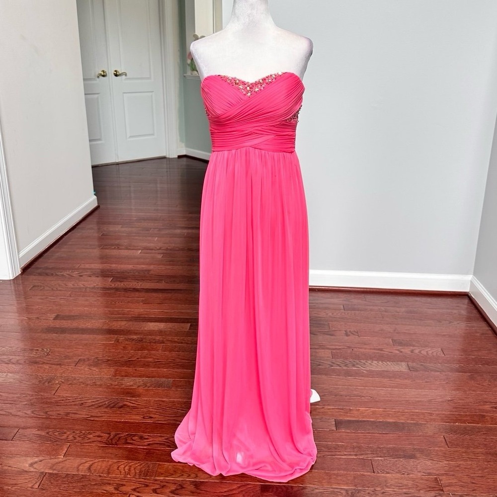 Decode 1.8 Peach Feminine Strapless Beaded Embellihsed Gown Dress Size 2